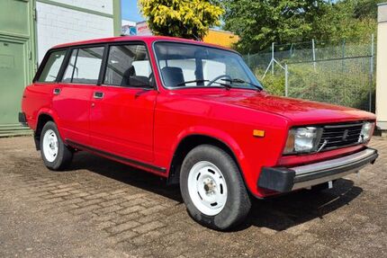 Lada Andere 42.135 km 5.555 &euro; Stolberg 52224