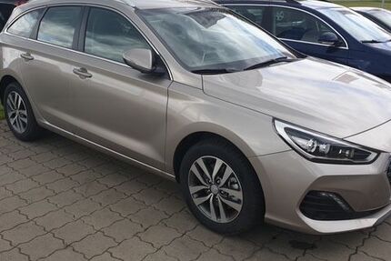 Hyundai i30 99.999 km 12.899 &euro; Tostedt 21255