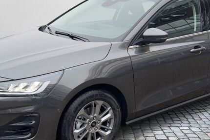 Ford Focus 3.510 km 28.719 &euro; Bamberg 96052