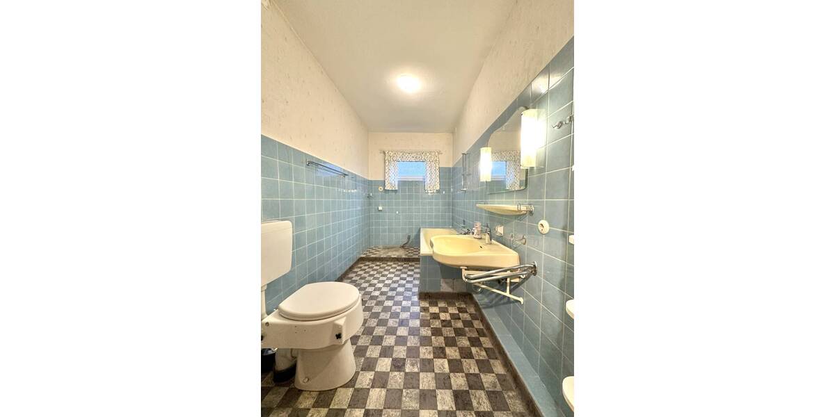 Einfamilienhaus Dahlenburg - 1 Zimmer, 326 m&sup2;, 179.000&euro; | Angebot:25780136
