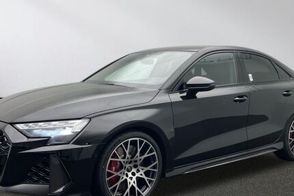Audi RS3 9.900 km 66.880 € Rheine 48429