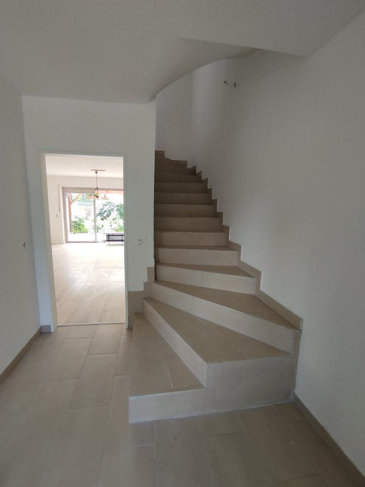 Schönes und modernisiertes 3-Zimmer-Reihenhaus zur Miete in Neuss