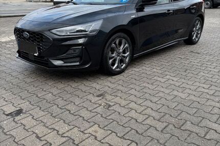 Ford Focus 71.000 km 19.900 &euro; Deggendorf 94469