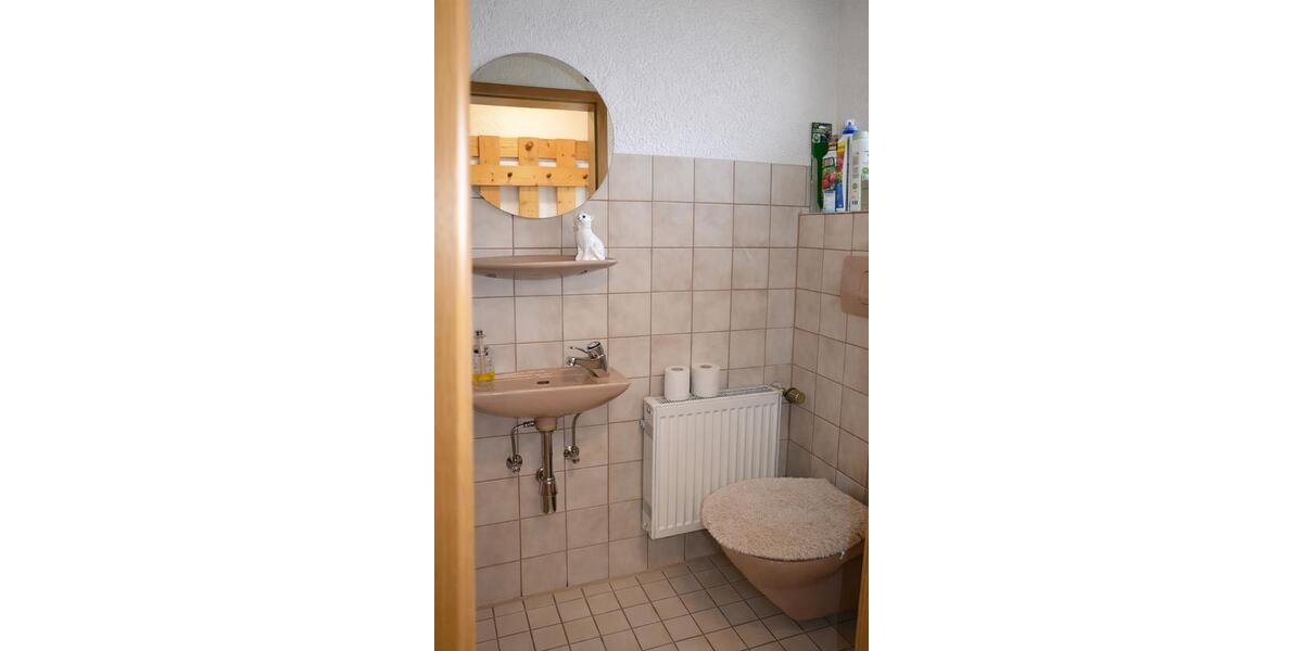 Einfamilienhaus Titisee-Neustadt Neustadt - 5 Zimmer, 160 m&sup2;, 400.000&euro; | Angebot:26239397