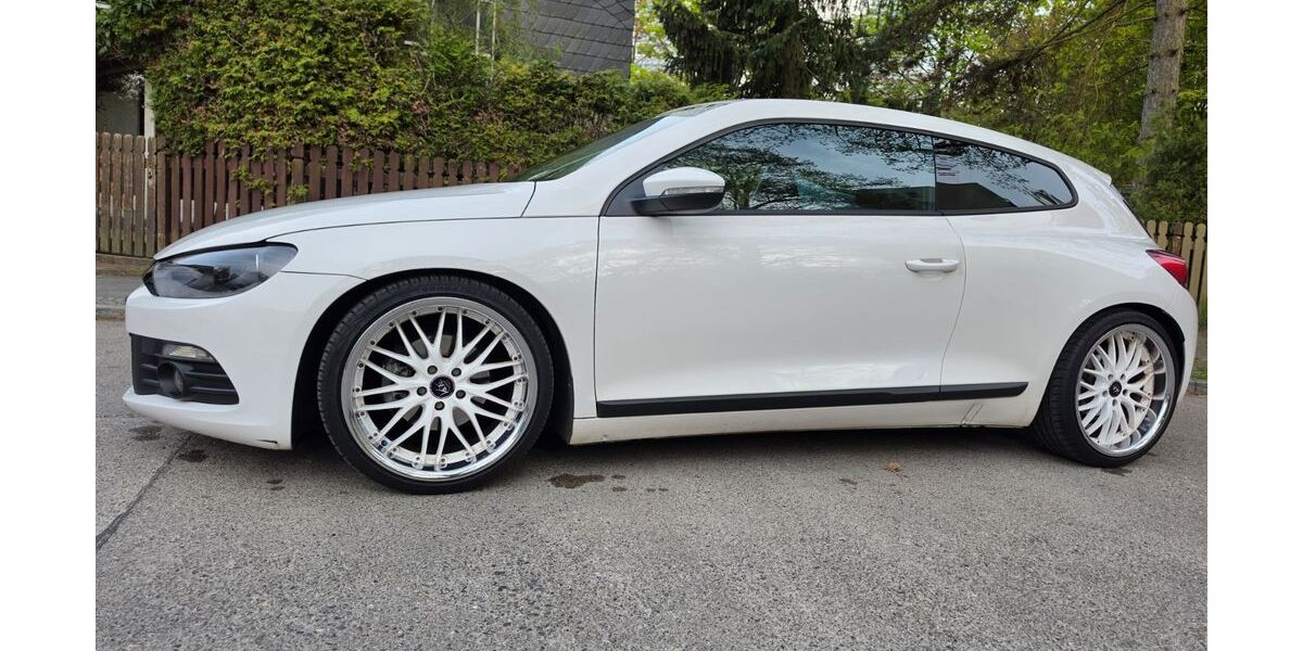 VW Scirocco 276.000 km 5.350 &euro; Berlin 12207