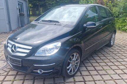 Mercedes-Benz B 160 68.000 km 7.950 &euro; Barntrup 32683