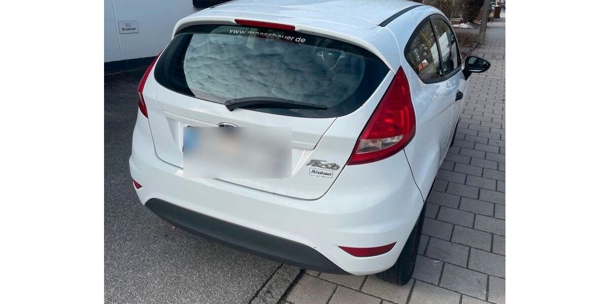 Ford Fiesta 192.500 km 900 &euro; Eggstätt 83125