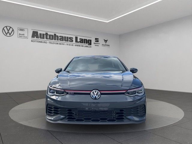 VW Golf 31.911 km 34.980 &euro; Rottenburg 84056