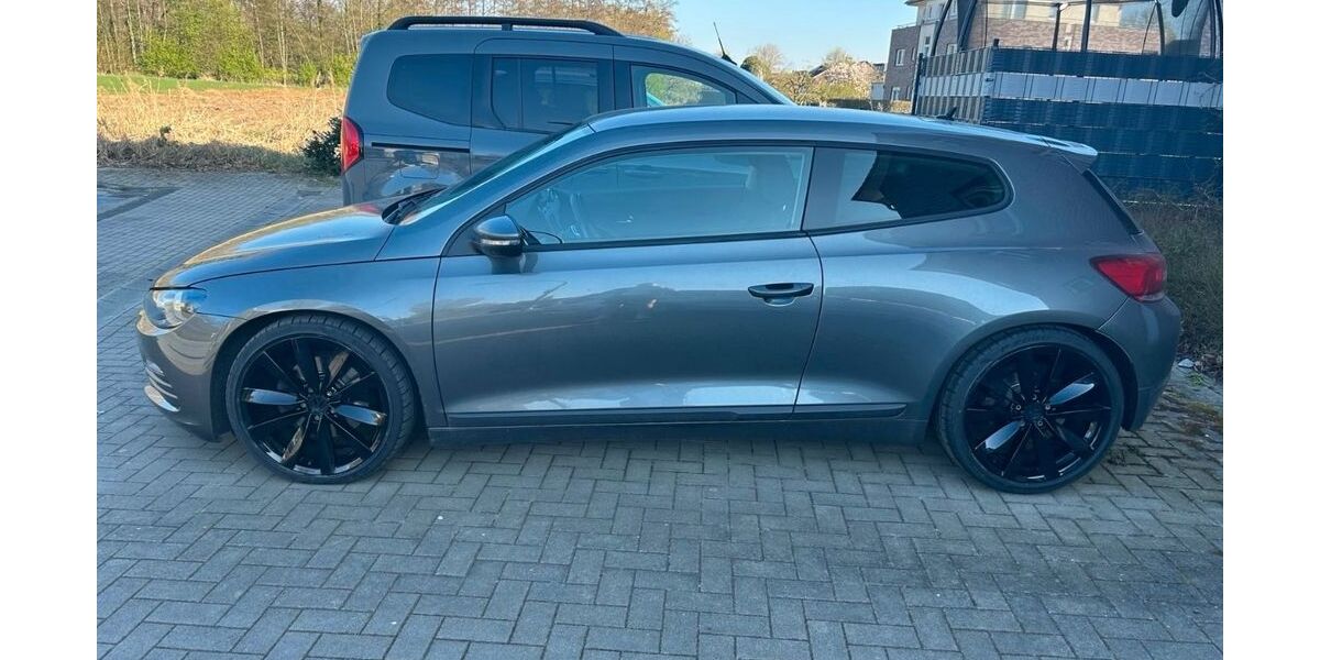 VW Scirocco 155.555 km 11.750 &euro; Sassenberg 48336