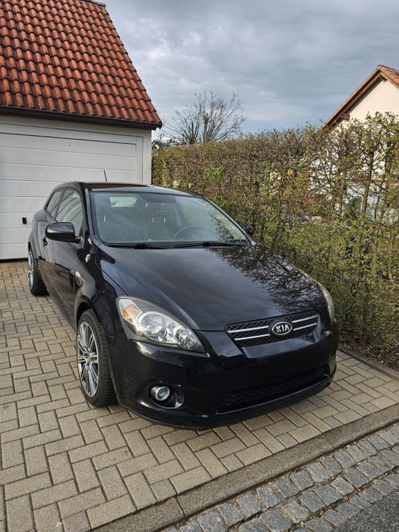Kia ceed / Ceed 162.000 km 3.600 € Küps 96328