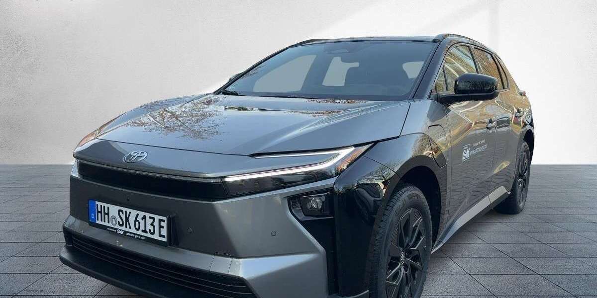 Toyota bZ4X 2.516 km 57.989 &euro; Stade 21680