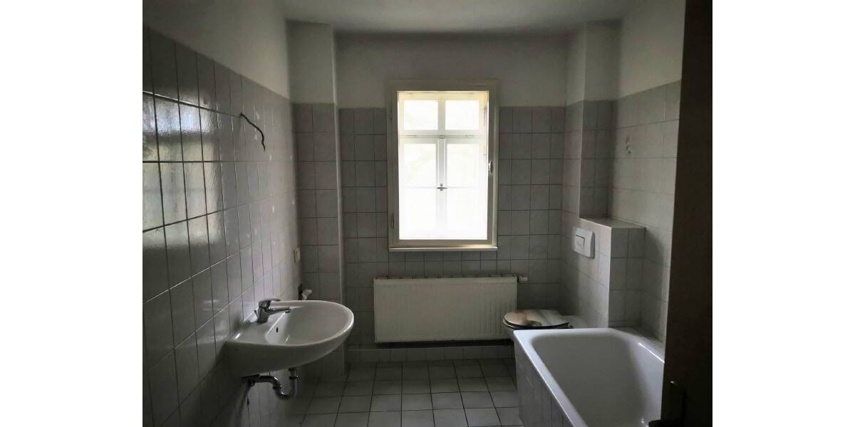 Mehrfamilienhaus, Wohnhaus Grünberg Grünberg - 7 Zimmer, 262 m&sup2;, 118.000&euro; | Angebot:26658942