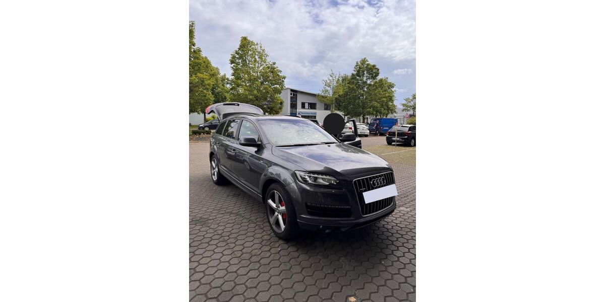 Audi Q7 300.000 km 9.999 &euro; Köln 51145