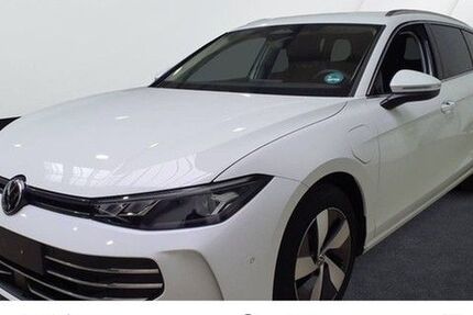 VW Passat Variant 16.300 km 39.940 &euro; Bünde 32257