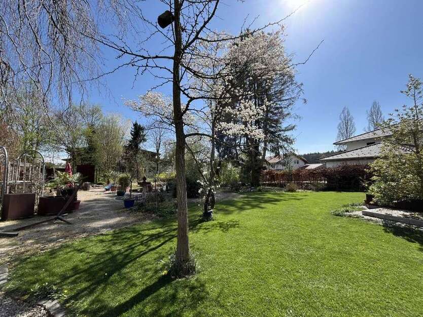 Grundstück zu verkaufen in Edling 288.000 € 400 m²