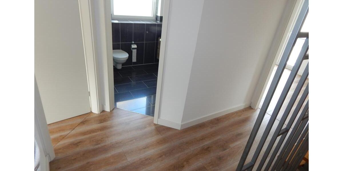 Doppelhaushälfte Leverkusen Bürrig - 4 Zimmer, 155 m&sup2;, 1.900&euro; | Angebot:25472479