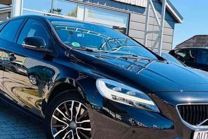 Volvo V40 155.000 km 13.800 &euro; Mallentin bei Lübeck(B105) 23936
