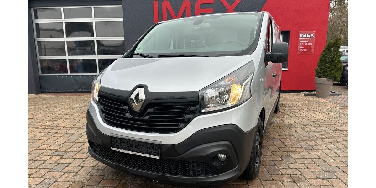 Renault Trafic 174.520 km 12.990 &euro; Celle 29227
