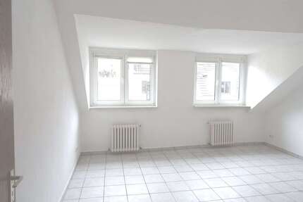 Wohnung zum Mieten in Bonn-Kessenich 350 € 30 m² 1 zimmer