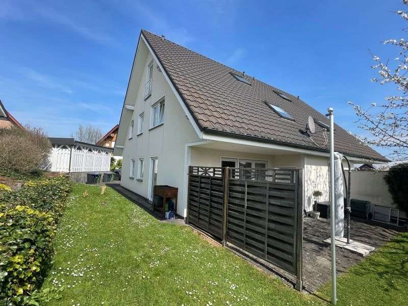 Haus zum Kaufen in Marsberg 385.000 € 293 m²