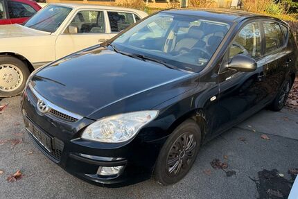 Hyundai i30 250.000 km 2.500 &euro; Wuppertal 42115