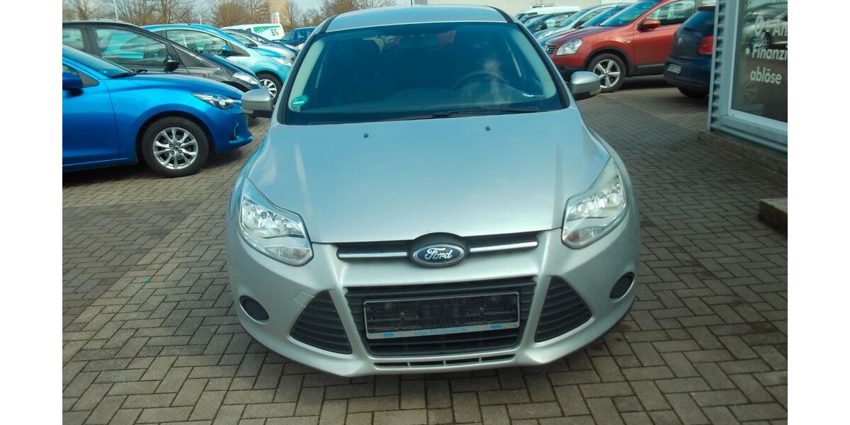 Ford Focus 268.000 km 2.350 &euro; Magdeburg 39128