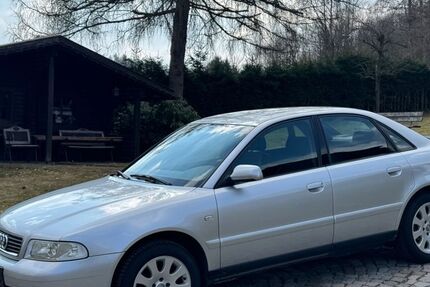 Audi A4 159.500 km 5.750 &euro; Neureichenau 94089