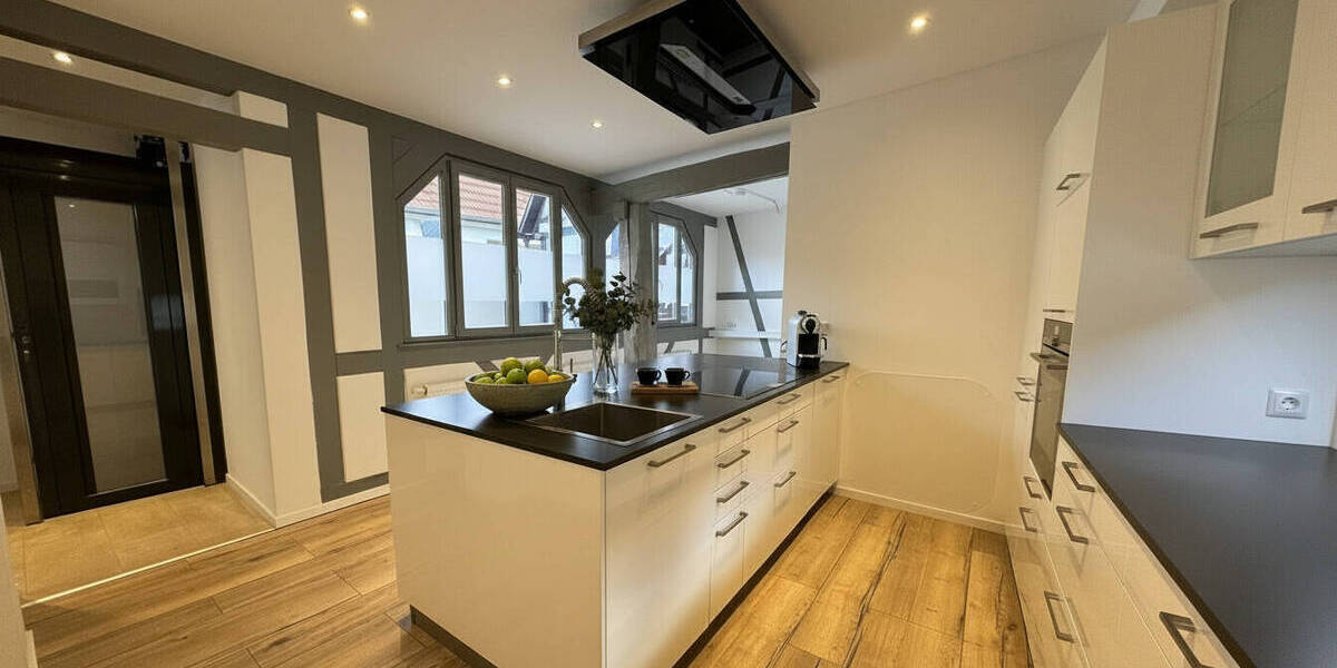 Einfamilienhaus Weinheim - 8 Zimmer, 228 m&sup2;, 875.000&euro; | Angebot:26344040