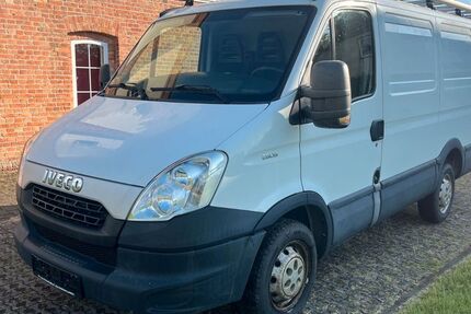 IVECO Andere 185.105 km 7.990 &euro; Bargeshagen 18211