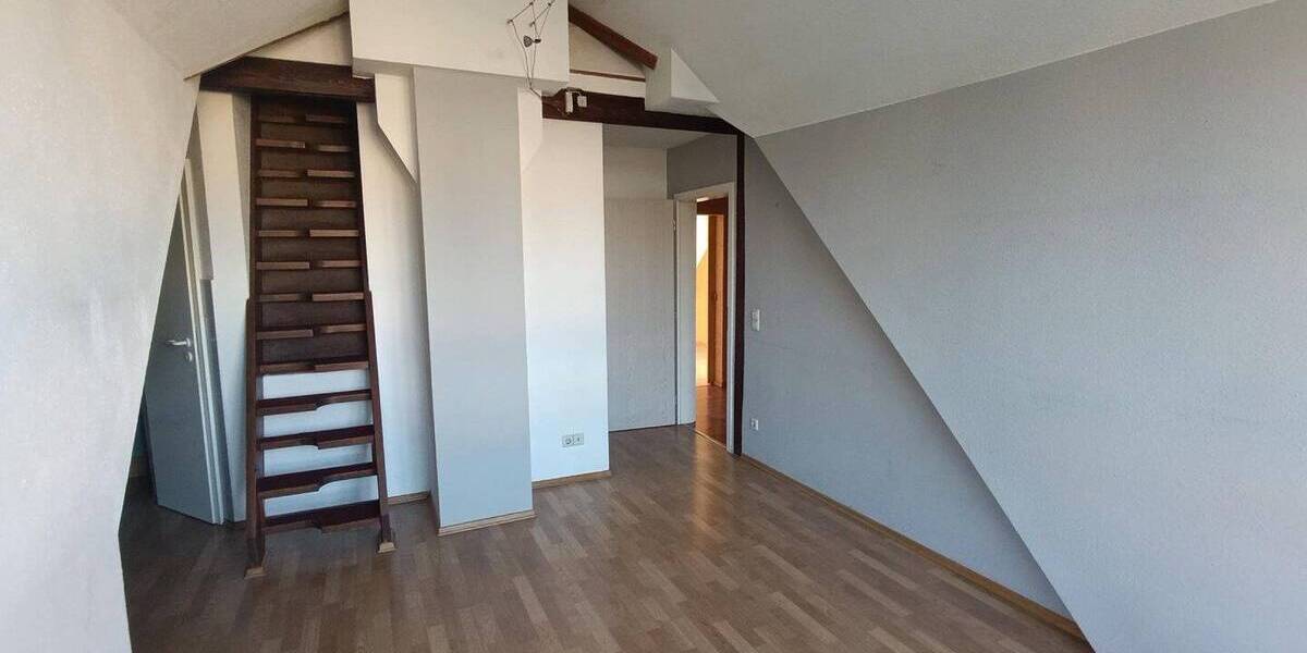 Etagenwohnung Naumburg - 4 Zimmer, 67 m&sup2;, 105.000&euro; | Angebot:26638298