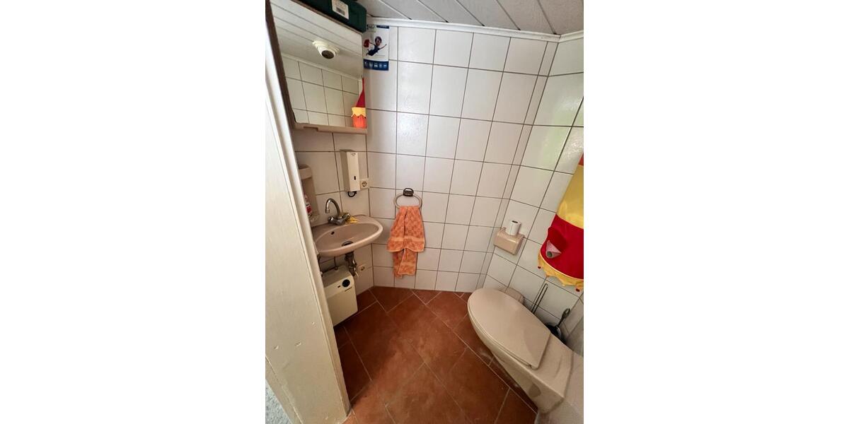 Mehrfamilienhaus, Wohnhaus Barchfeld-Immelborn Immelborn - 23 Zimmer, 200 m&sup2;, 129.000&euro; | Angebot:26940638