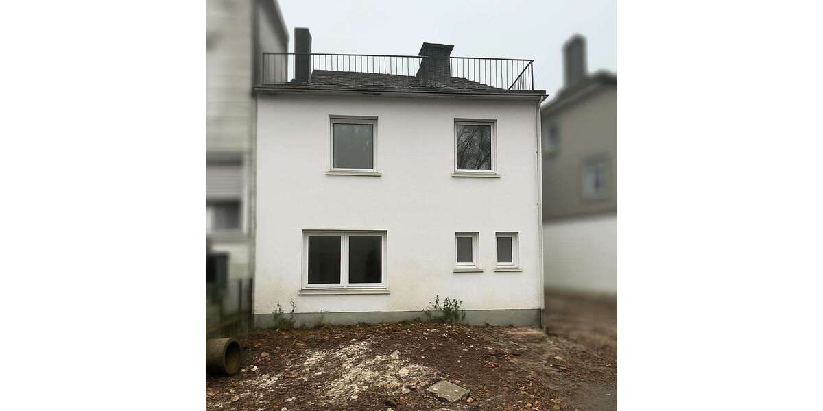 Einfamilienhaus Schleiden - 4 Zimmer, 110 m&sup2;, 115.000&euro; | Angebot:24982083