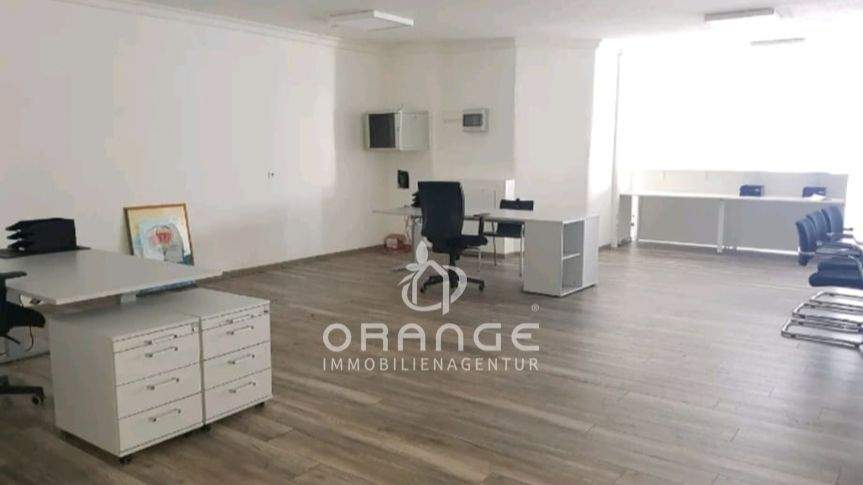 Gewerbeobjekt Bad Salzuflen Innenstadt - 3 Zimmer, 155 m&sup2;, 160.000&euro; | Angebot:24566082