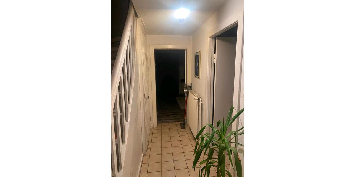 Etagenwohnung Eutin - 3 Zimmer, 65 m&sup2;, 500&euro; | Angebot:26253727