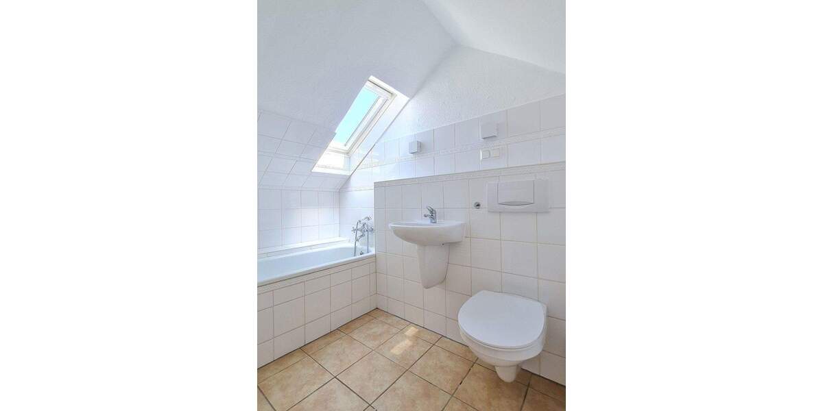 Etagenwohnung Bad Harzburg - 5 Zimmer, 150 m&sup2;, 375.000&euro; | Angebot:25878864