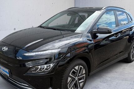 Hyundai KONA 26.700 km 21.970 &euro; Weil am Rhein 79576