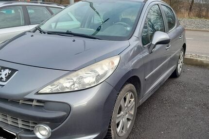 Peugeot 207 167.000 km 1.600 &euro; Blieskastel 66440