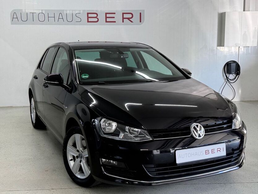 VW Golf 160.000 km 10.600 € Wangen 88239