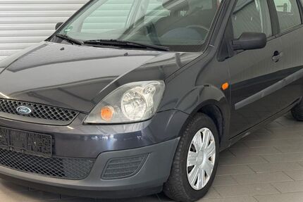 Ford Fiesta 198.000 km 1.990 &euro; Brey 56321