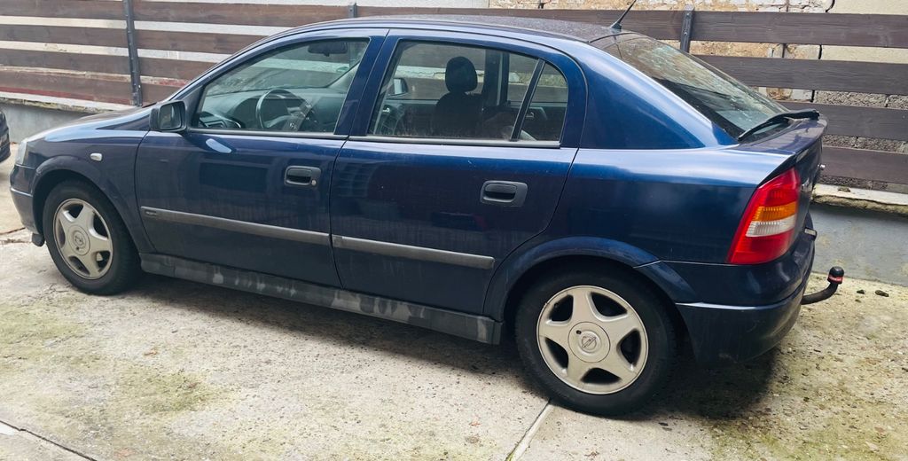 Opel Astra 192.000 km 1.199 &euro; Frankfurt 60598
