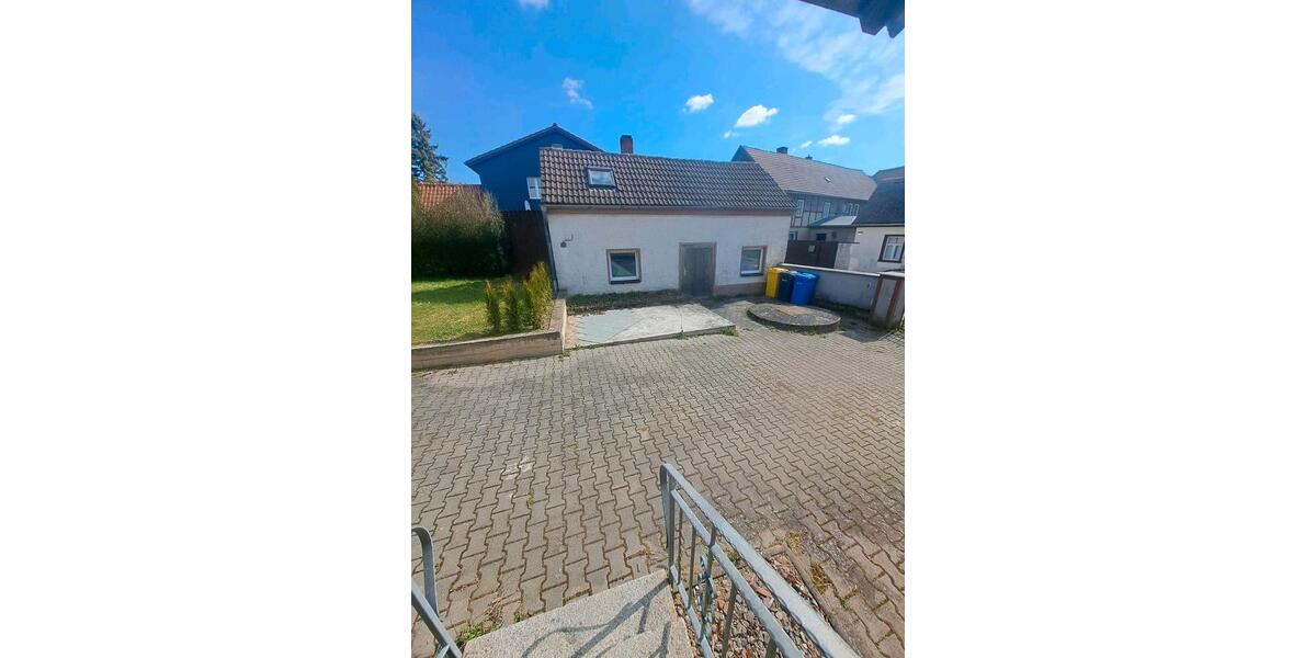 Einfamilienhaus Ballenstedt - 7 Zimmer, 200 m&sup2;, 98.500&euro; | Angebot:26123997
