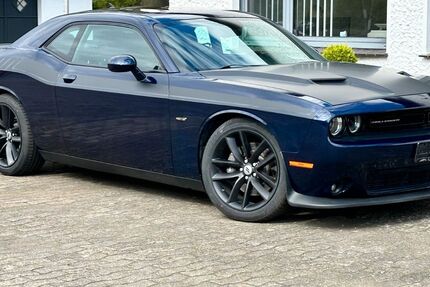 Dodge Challenger 54.300 km 30.900 &euro; Diepholz 49356