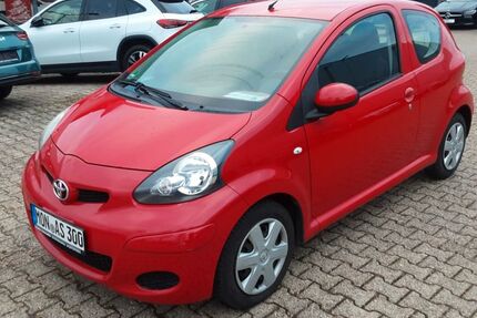 Toyota Aygo (X) 85.000 km 3.990 &euro; Monschau (bei Aachen) 52156