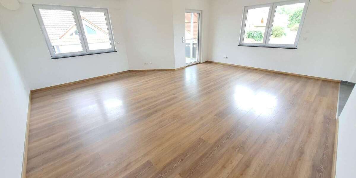 Etagenwohnung Tiefenbach - 4 Zimmer, 100 m&sup2;, 880&euro; | Angebot:27335170