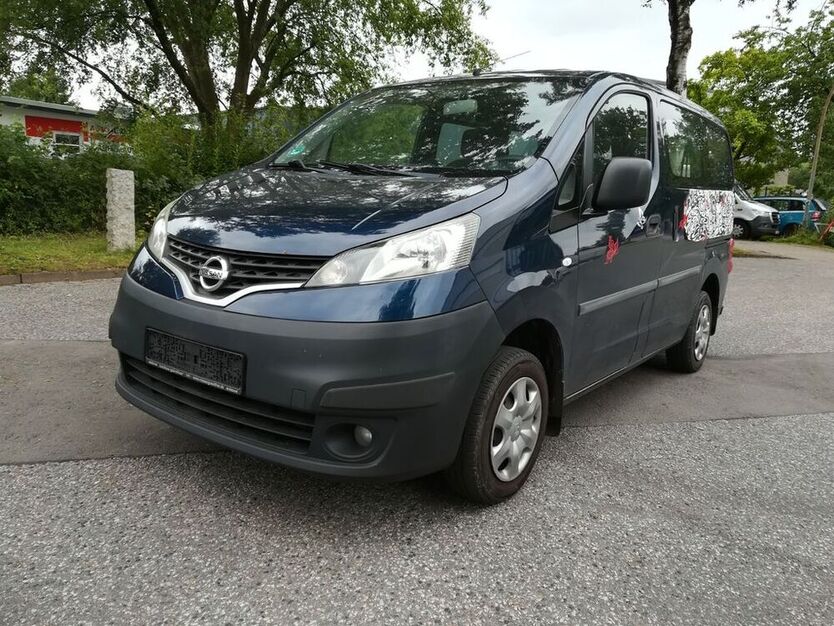 NV200