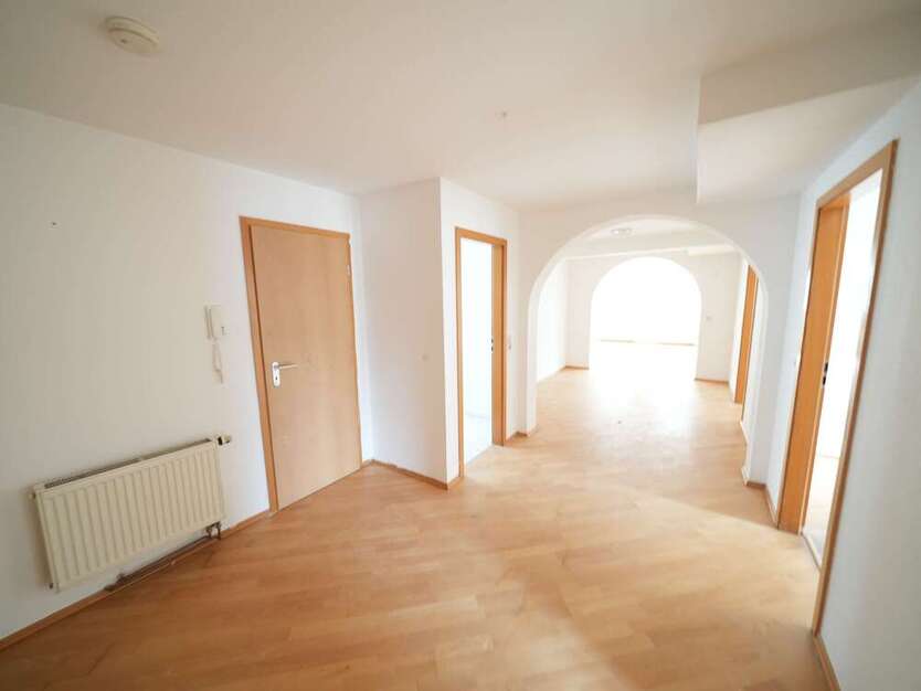 Wohnung zum Mieten in Dettingen Erms 1.240 € 124 m²
