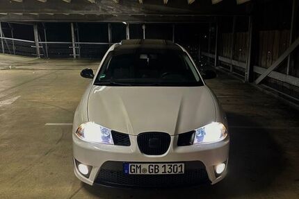 Seat Ibiza 174.000 km 3.300 &euro; Radevormwald 42477
