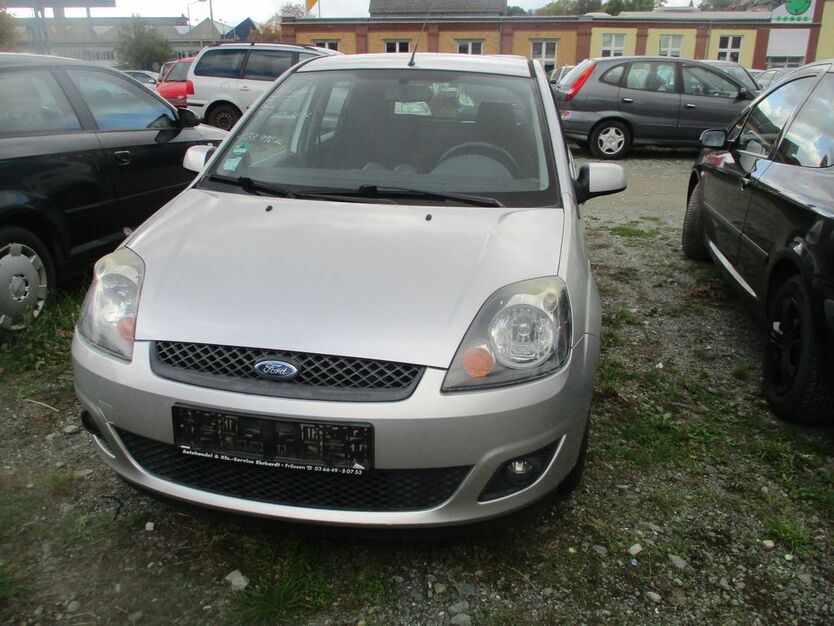 Ford Fiesta 138.996 km 1.250 € Plauen 08523