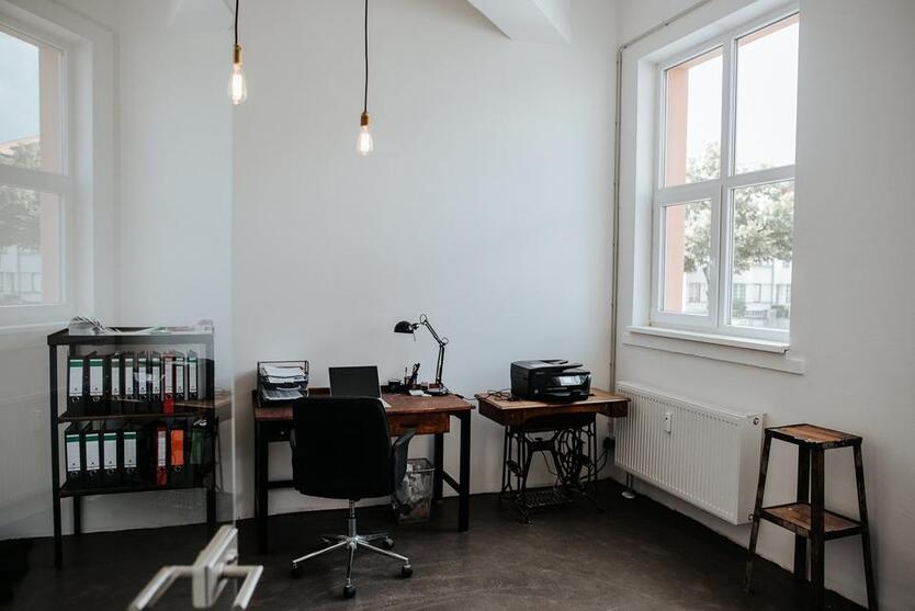 Freelancer Büro zu vermieten [15qm]
