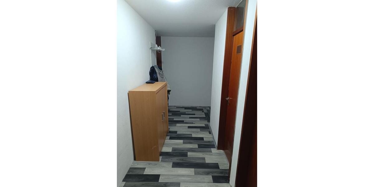 Etagenwohnung Oberkochen - 4.5 Zimmer, 96 m&sup2;, 950&euro; | Angebot:26546757
